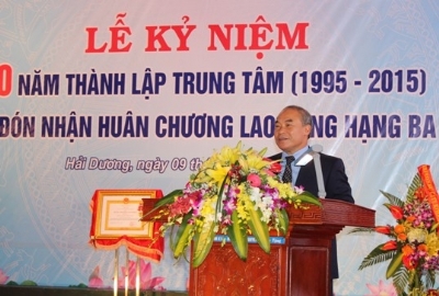 Trung tâm Giáo dục thường xuyên tỉnh đón nhận Huân chương Lao động hạng Ba